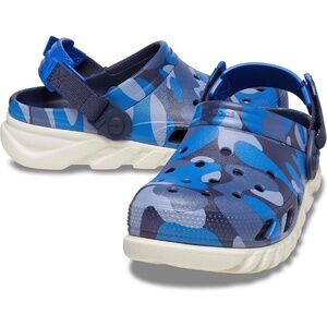 Crocs Unisex-Adult Blue Camo Duet Max II Clog - Size M5/W7